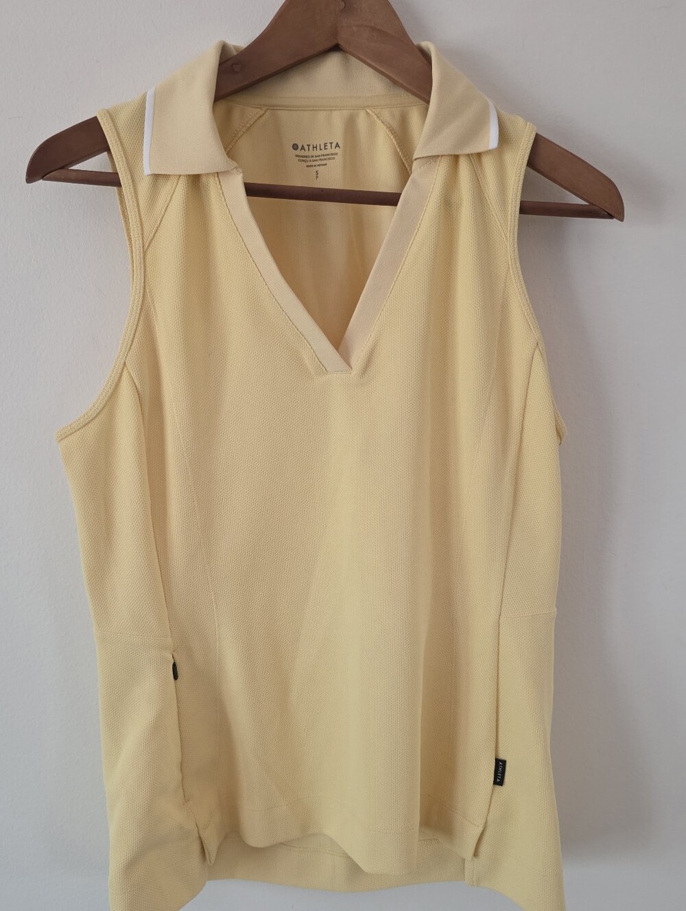 Athleta V‑Neck Sleeveless Polo in Butter Yellow